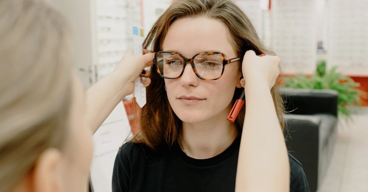 Twoja twarz, Twój styl: wybierz okulary, które podkreślą jej kształt