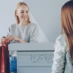 Od zera do premium: kompletny plan sprzedaży usług o wysokiej wartości
