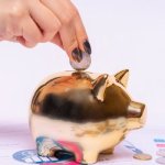 Wspólny dach, mniejsze rachunki: strategie oszczędzania dla par i współlokatorów
